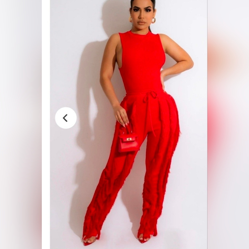Elegant Red Sleeveless Set